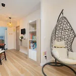 Malaga Central Station - Relax & Comfort